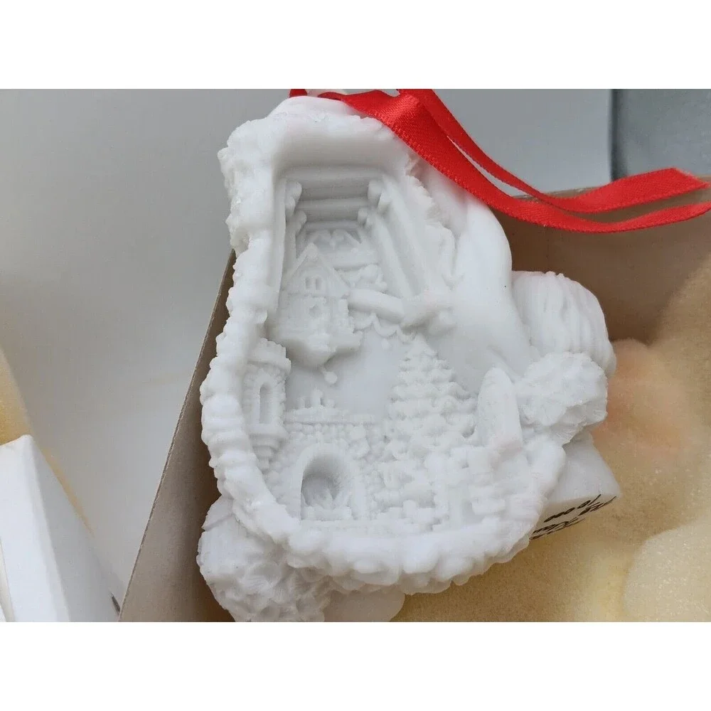 MARK KLAUS GIFTS FROM THE HEART 1996 CHRISTMAS ORNAMENT 3D DIORAMA, LTD ED SANTA